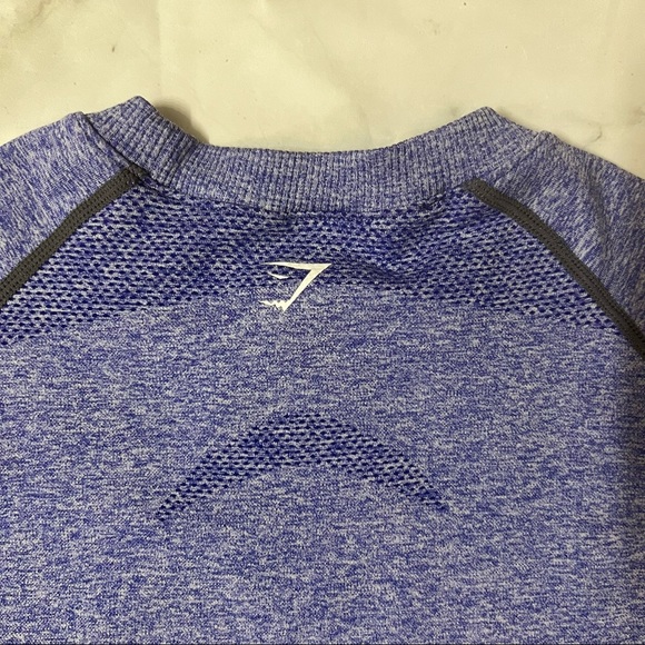 Gymshark Ombre Long Sleeve Crop Top - Picture 6 of 6